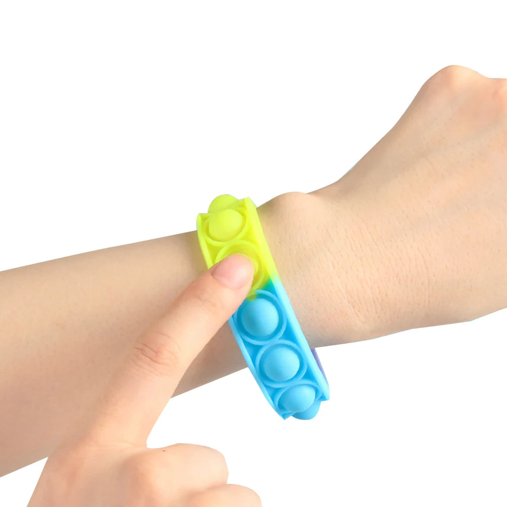 Bracelet pop it